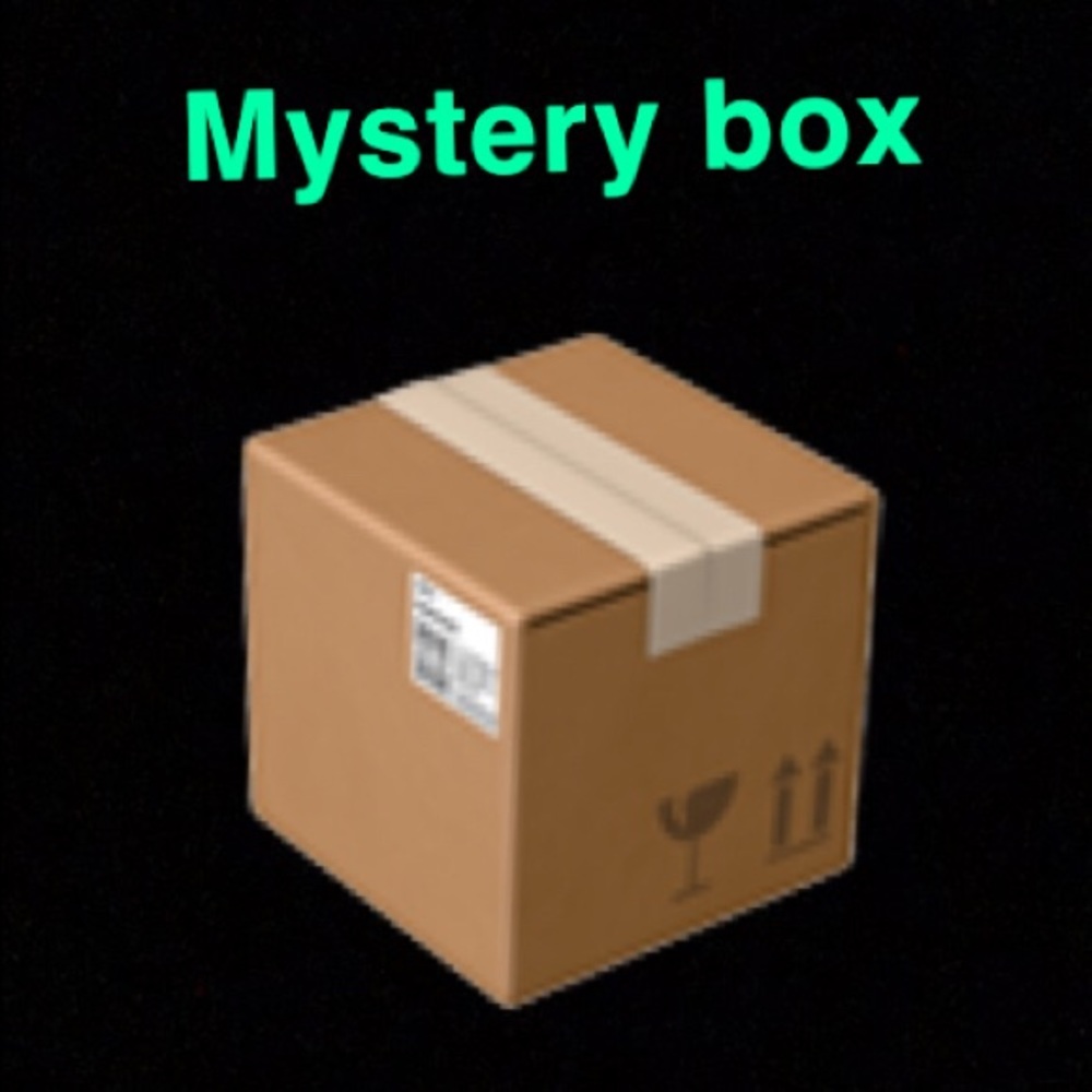 ACCESSORY MYSTERY BOX- COMMENT